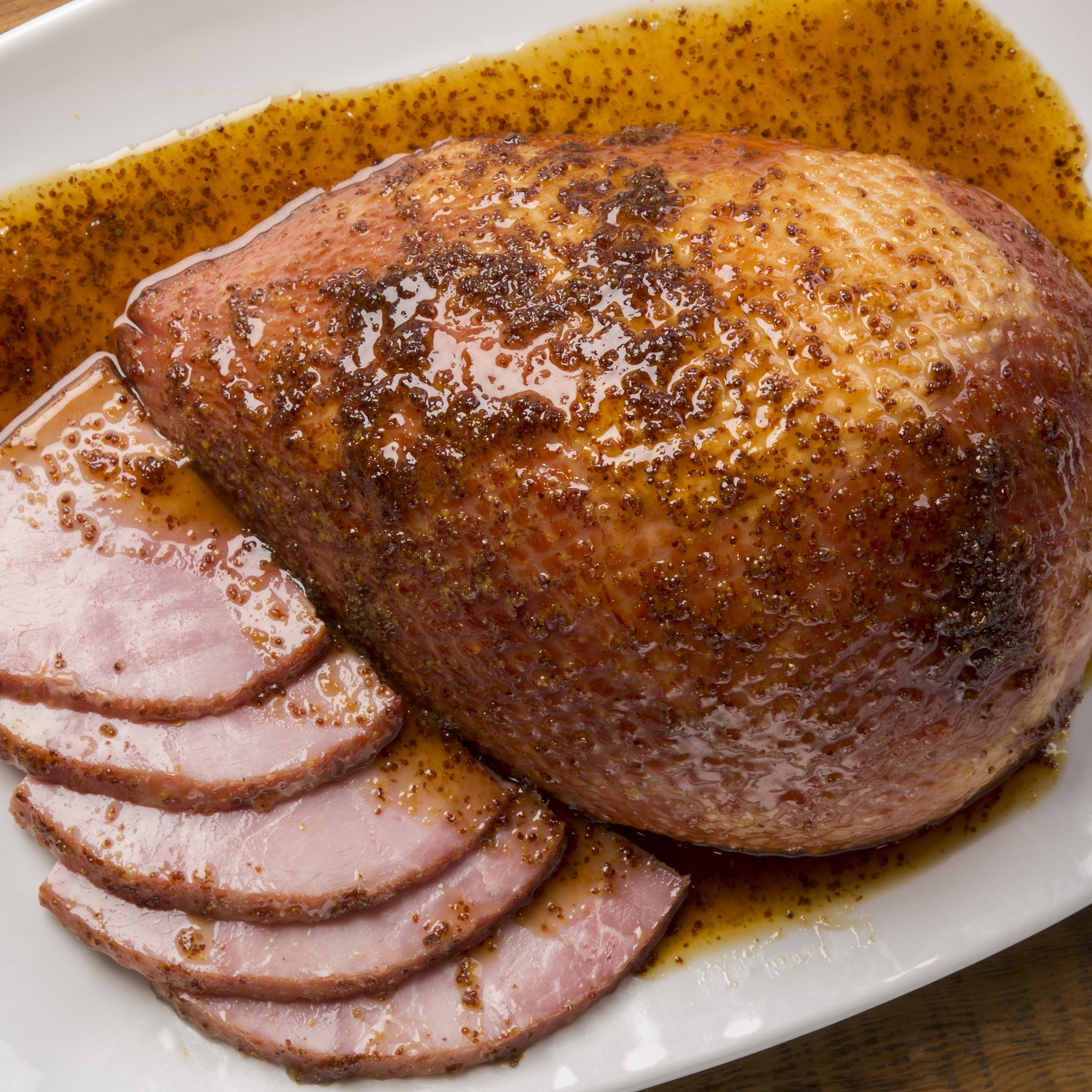 Boar’s Head Honey Ham: The Perfect Blend Of Sweetness And Savory Delights