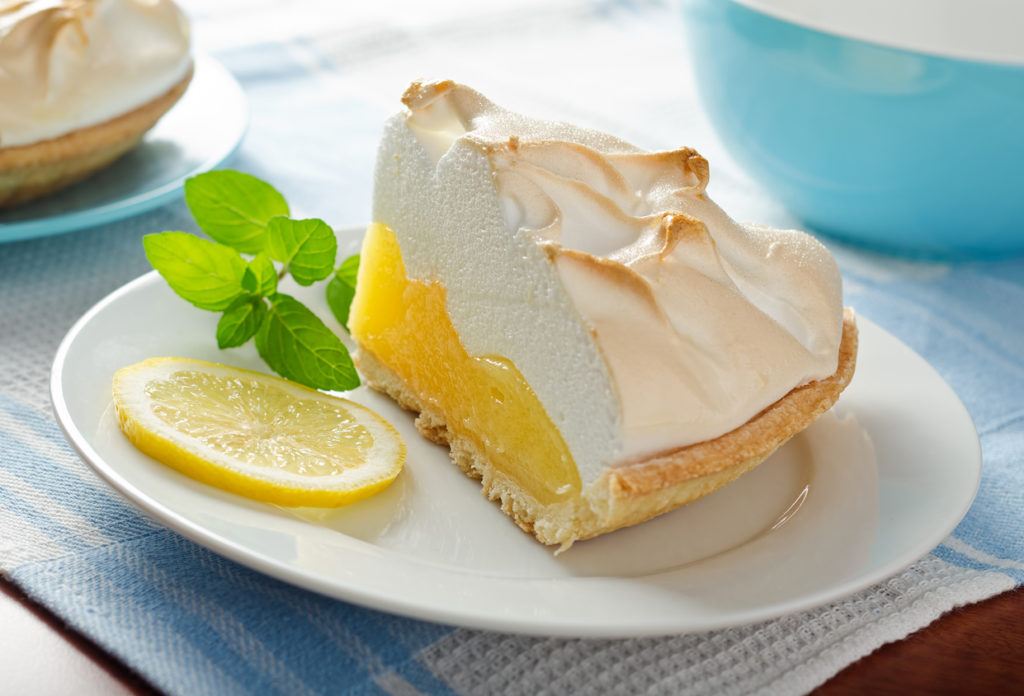 Meyer Lemon Meringue Pie Oliver S Markets