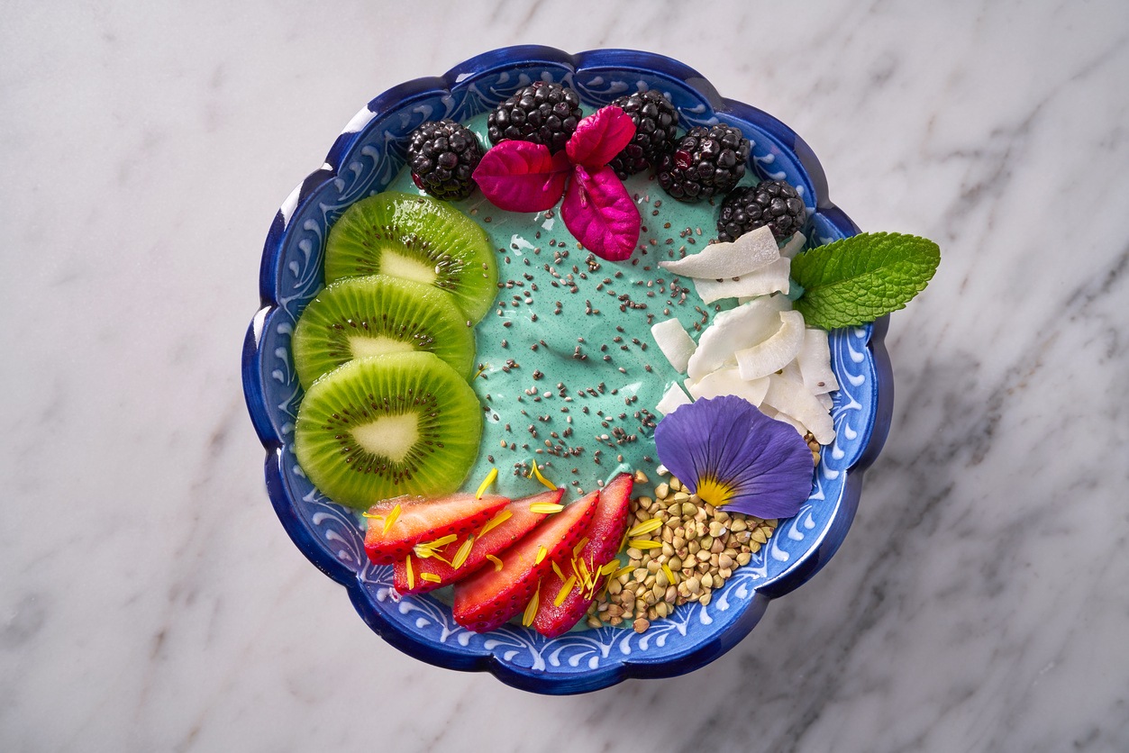 Want A Perfect Smoothie Every Time? This Smoothie Bowl Sommelier Can Help -  The Gourmet Insider
